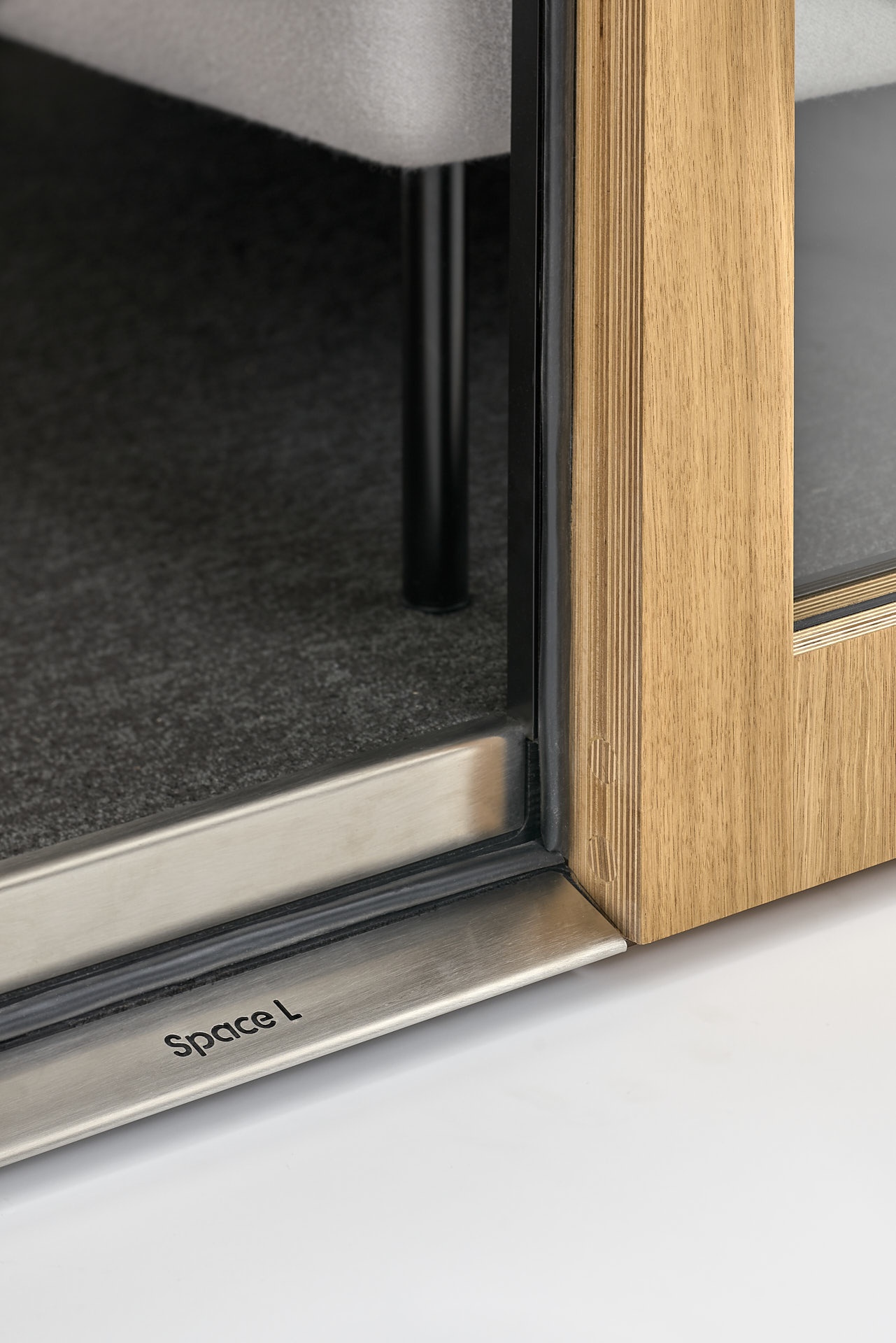 mutedesign-space-l-30